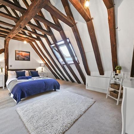The Stunning Luxury Duplex Of Canterbury Esterno foto