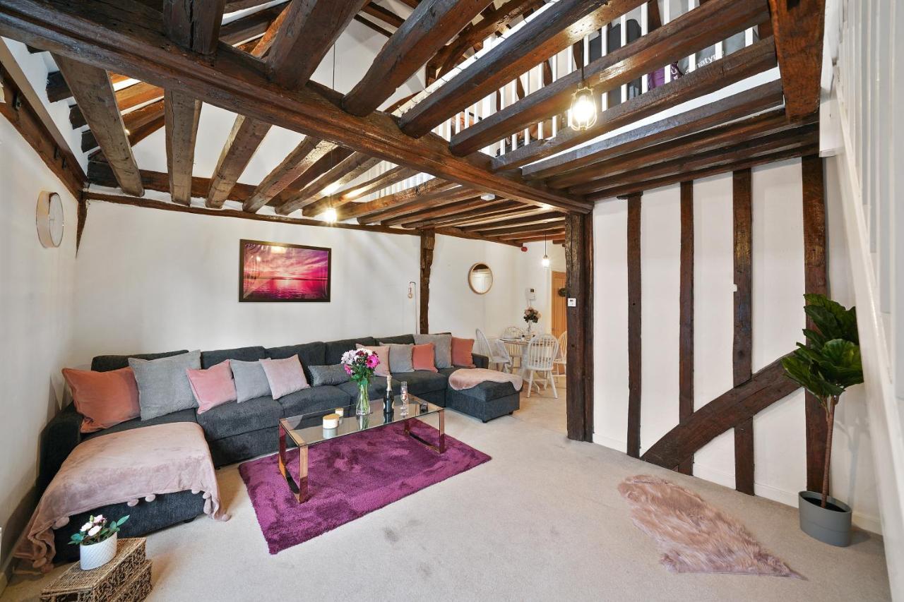 The Stunning Luxury Duplex Of Canterbury Esterno foto